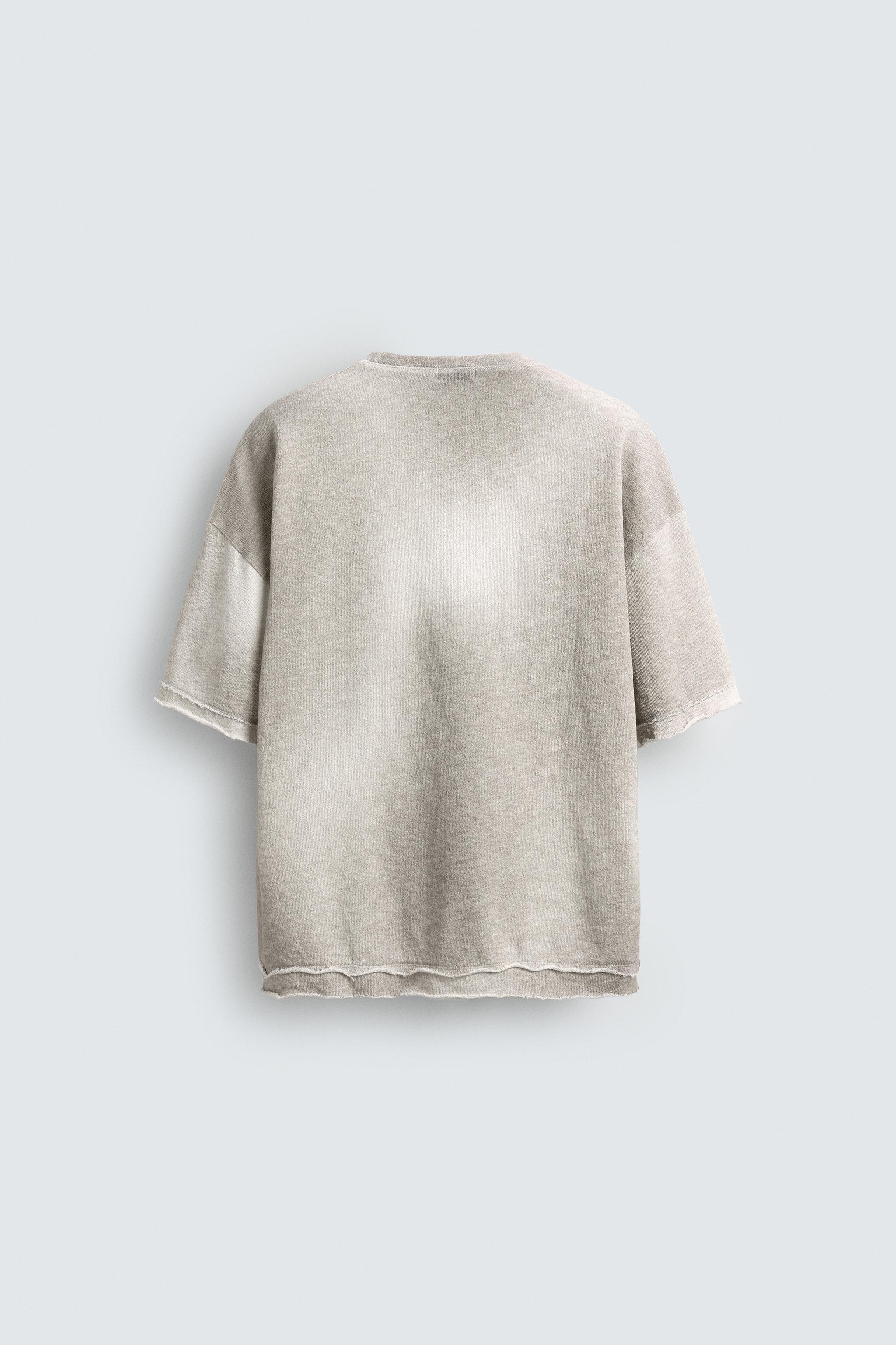 KNIT SPRAY PRINT T-SHIRT